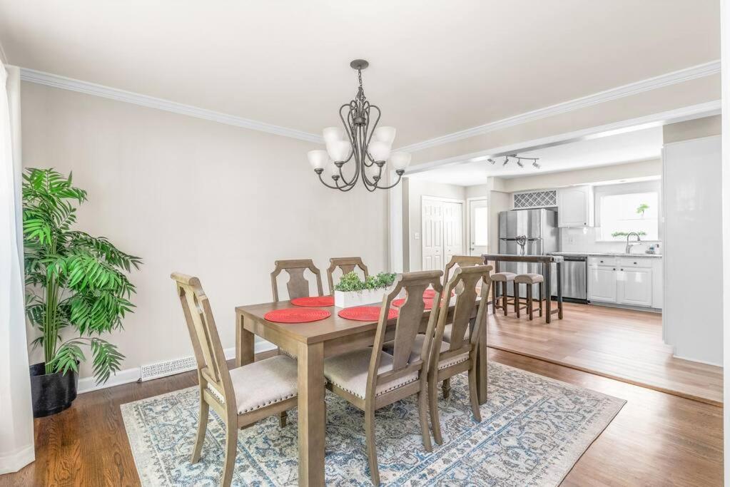 Apartamento Spotless 4Br Near Clt Uptown, Fast Wi-Fi Charlotte Exterior foto